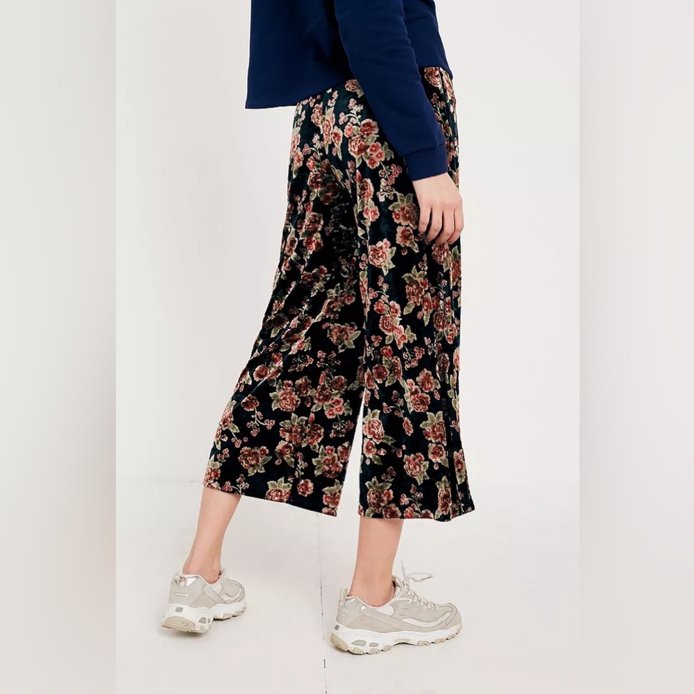 Floral Velvet Culottes - Picture 2 of 16